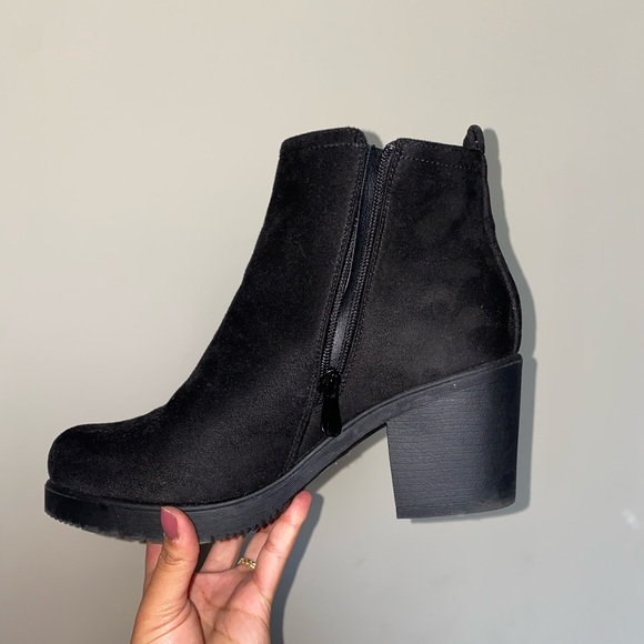 Women's High Heel Ankle Boots - Picture 2 of 3